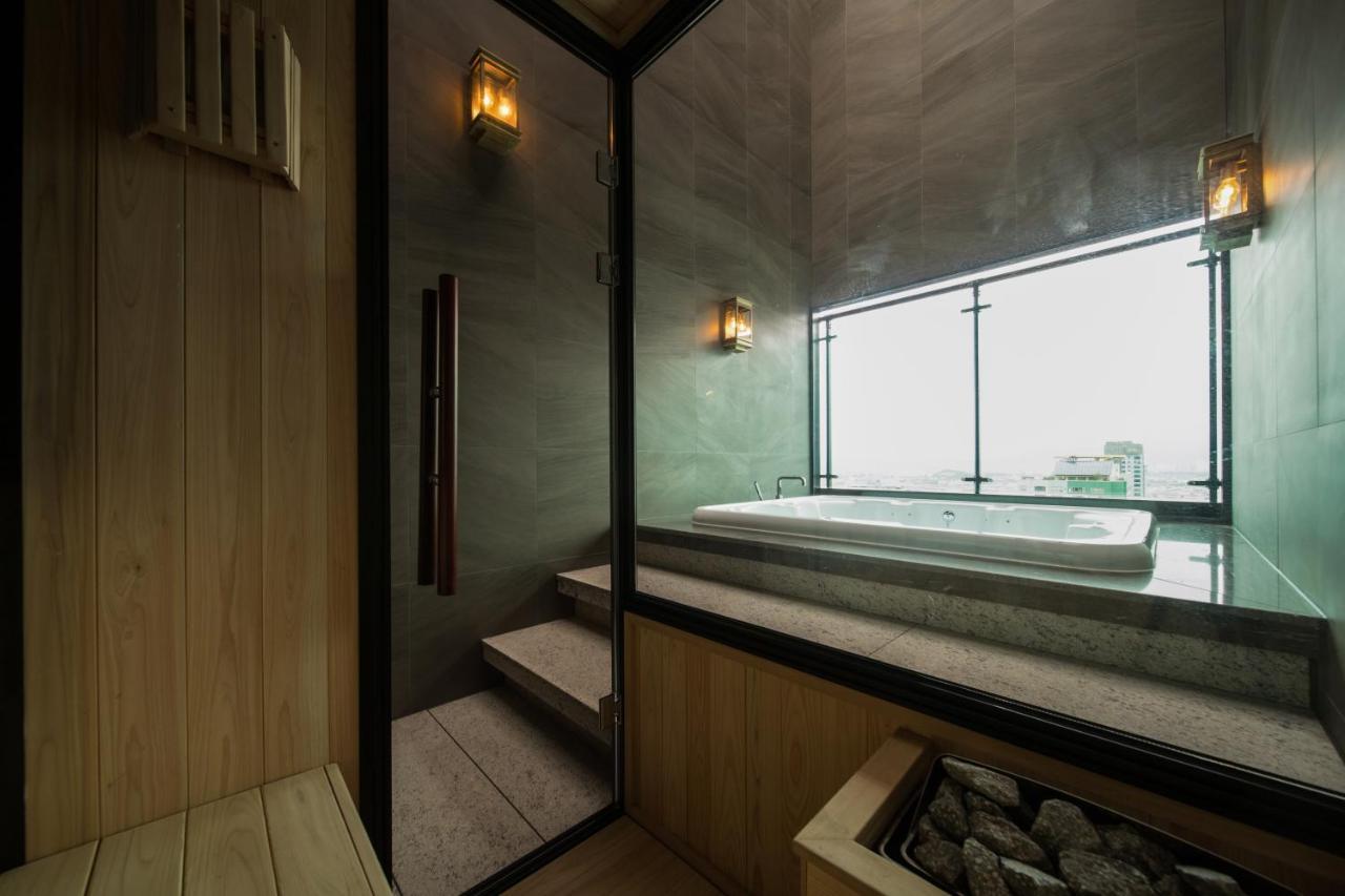 Utop Boutique Hotel&Residence Gwangju Metropolitan City Exterior photo